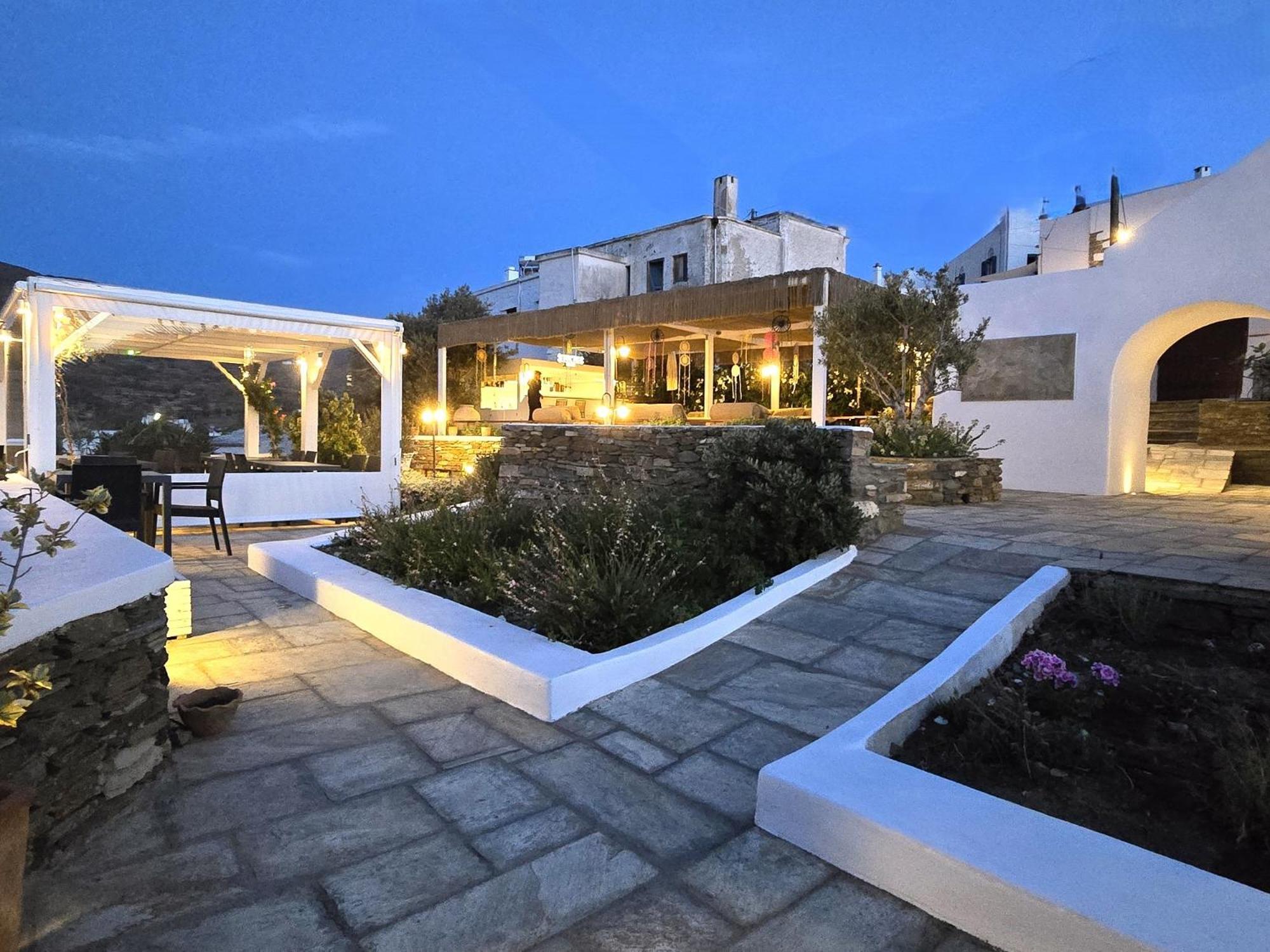 Ursa Major Suites Tínos Exterior foto